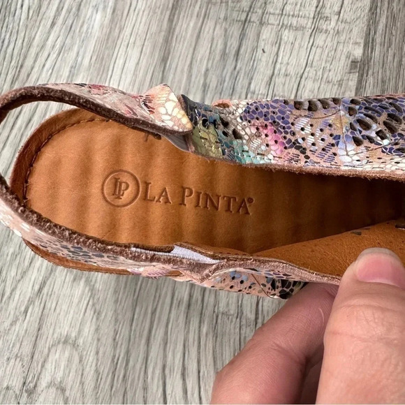 La Pinta Watercolor Wooden Cork-Bottom‎ Wedges - Picture 4 of 9